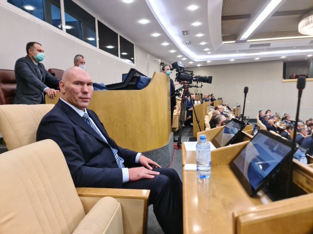 кресло валуева в госдуме