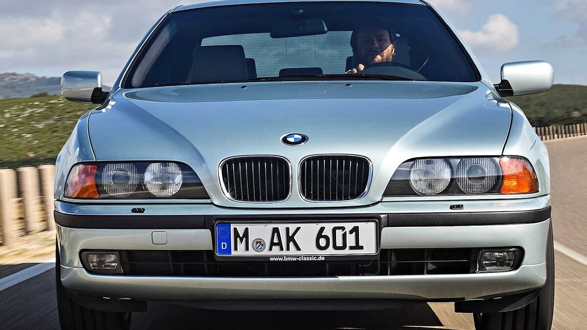   BMW