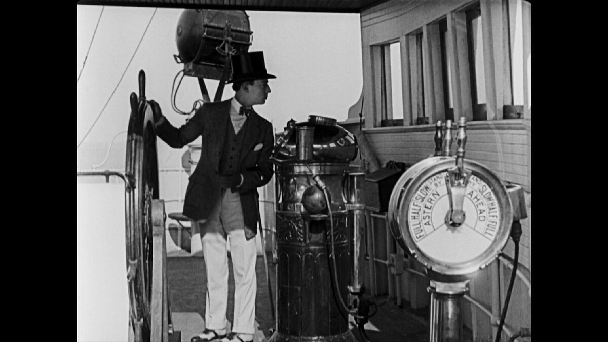 На пустом судне