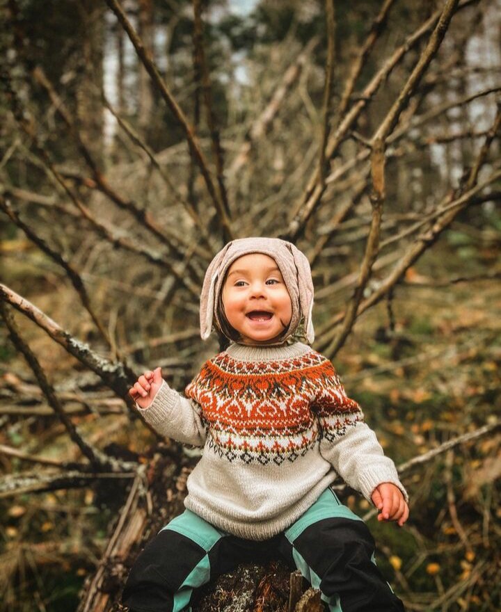 Вот как не улыбнуться, глядя на этого зайку😁