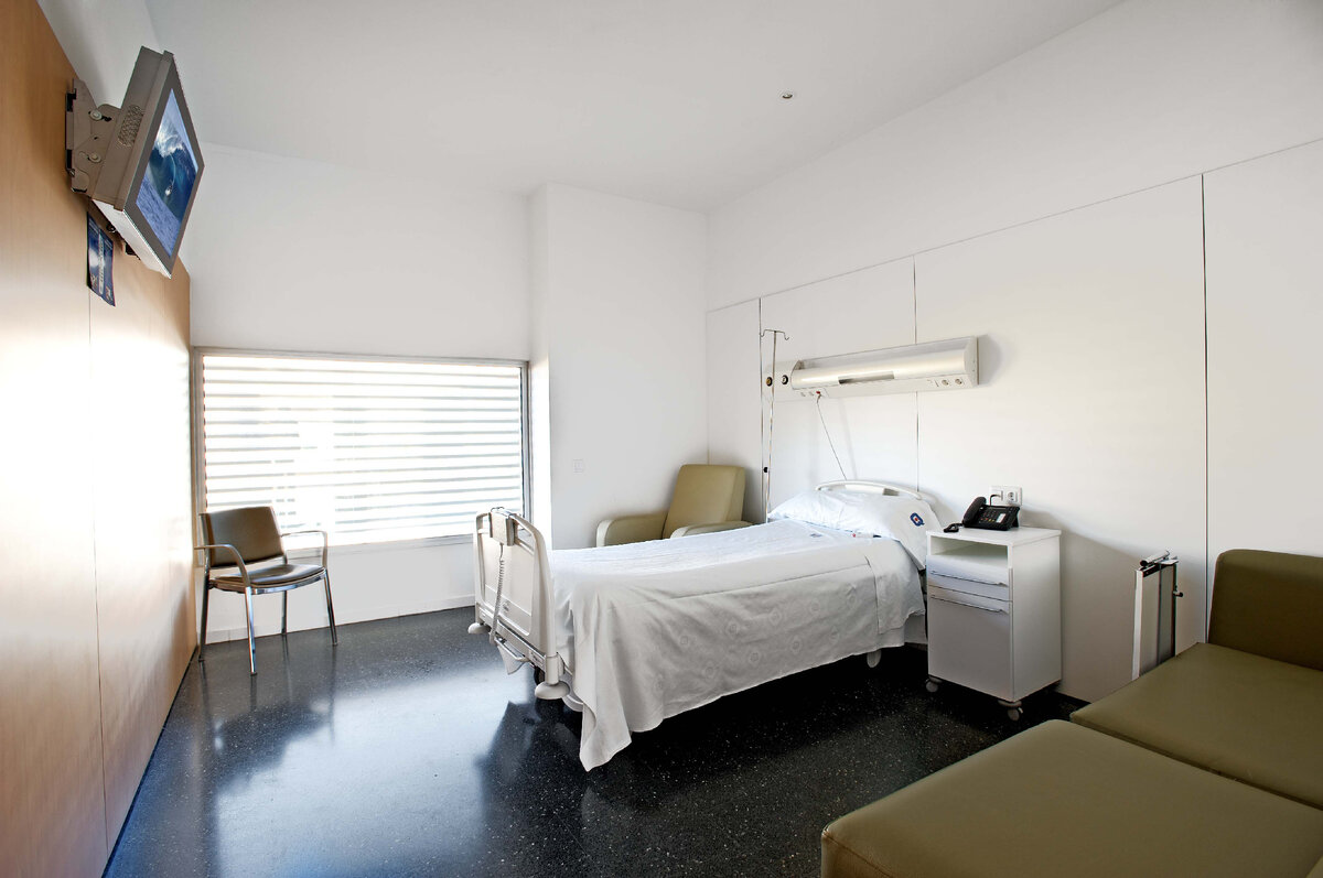 Медицинские тумбы