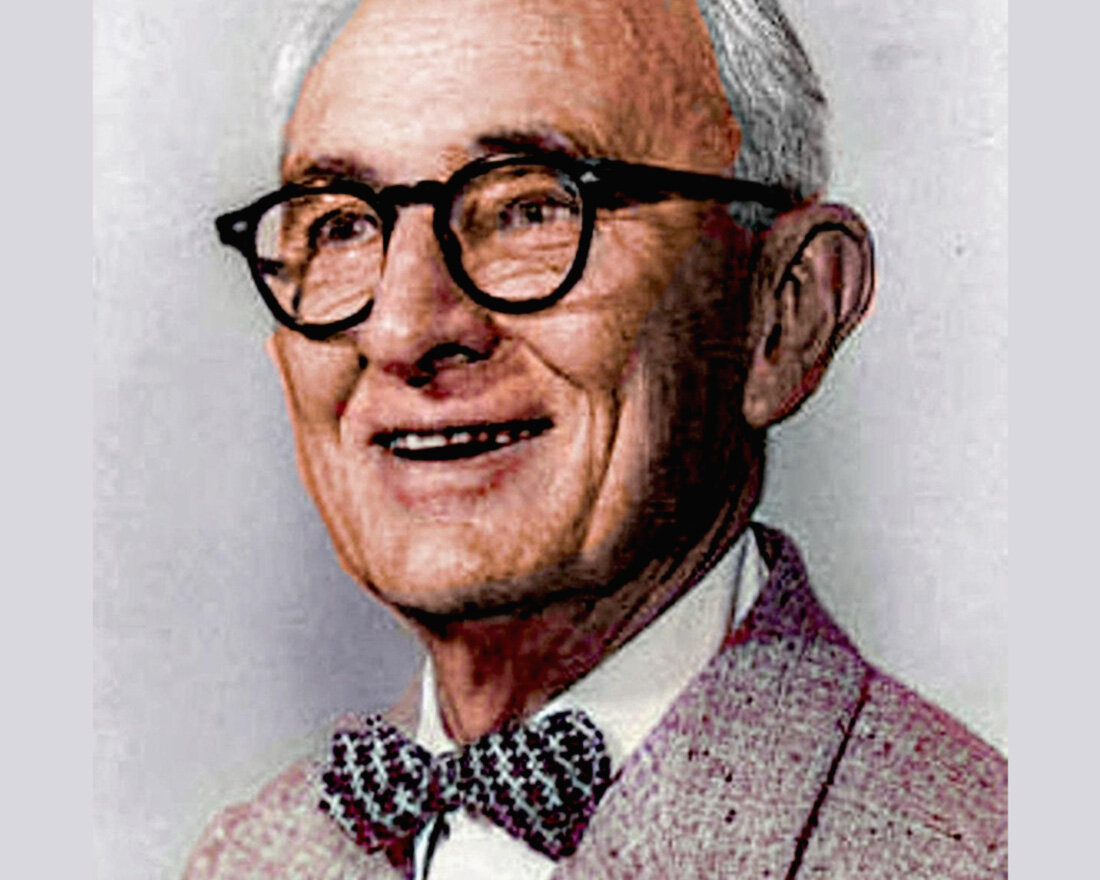 1 Фото Дейла Карнеги https://upload.wikimedia.org/wikipedia/ru/c/c1/Karnegi.jpg