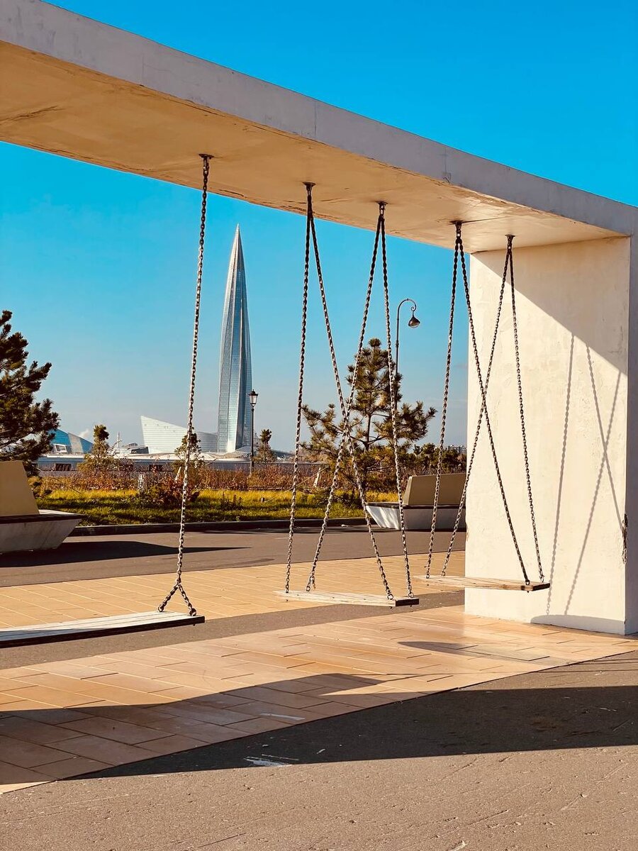 Пешеходная зона Новокрестовская 