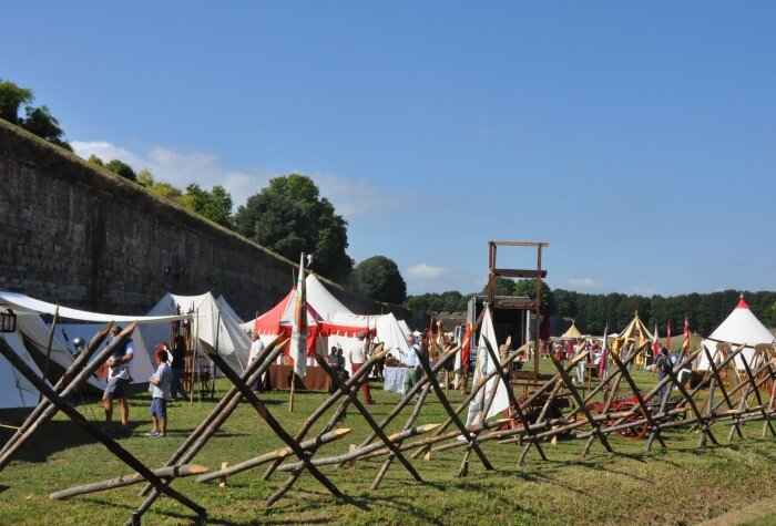 Разыгрываются сражения