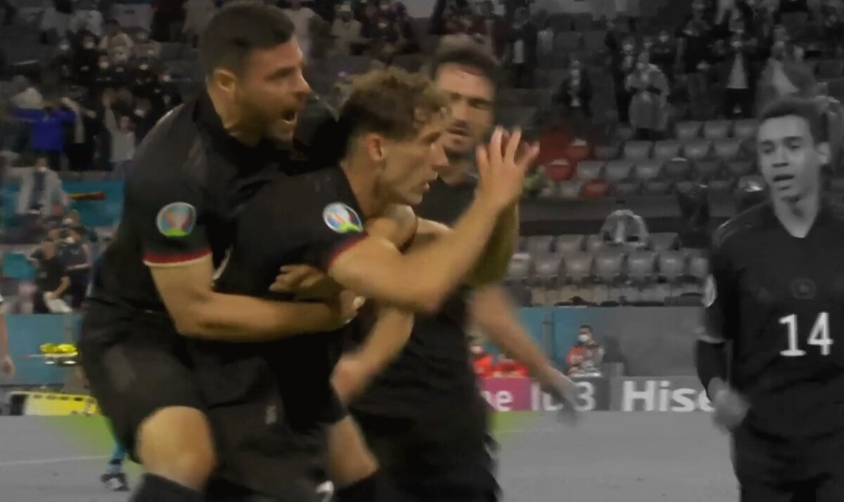 Эй, Леон, в плей-офф подбросишь?