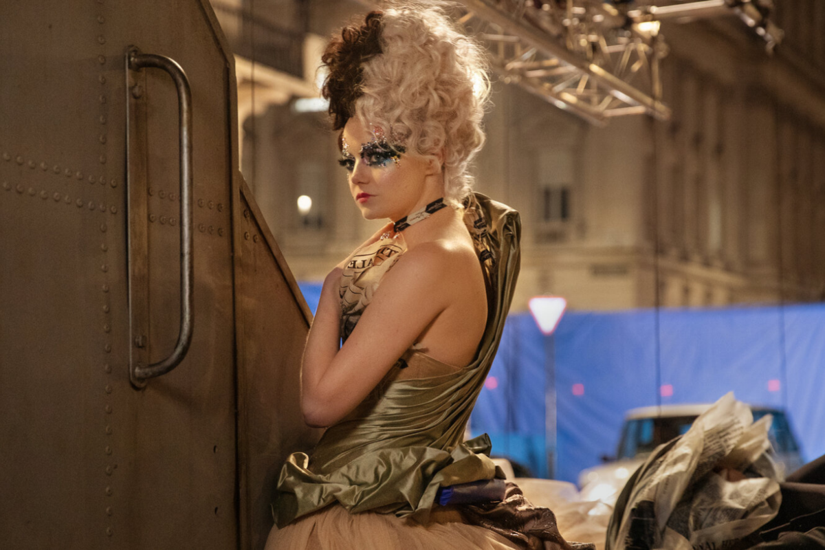 Эмма Стоун в фильме «Круэлла»