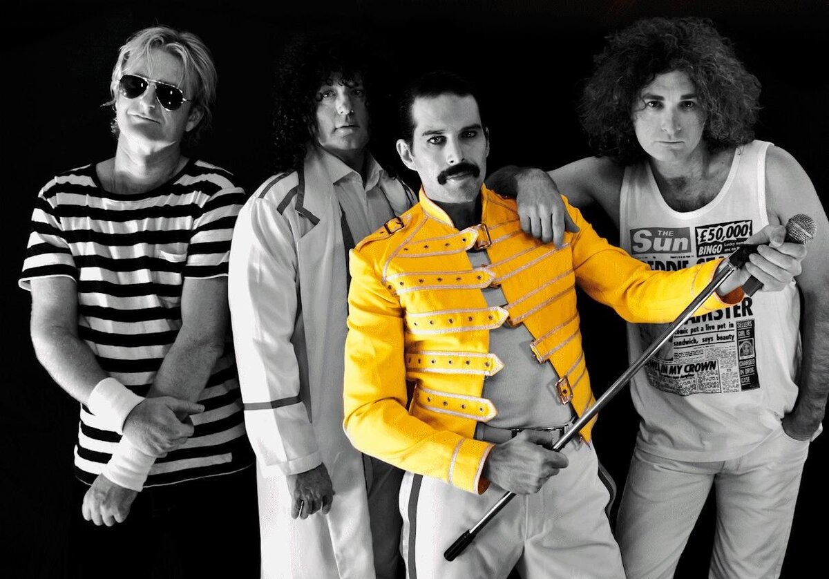 Группа Queen. Британская группа Квин. Группа Queen 2000. Эстетика Queen группа.