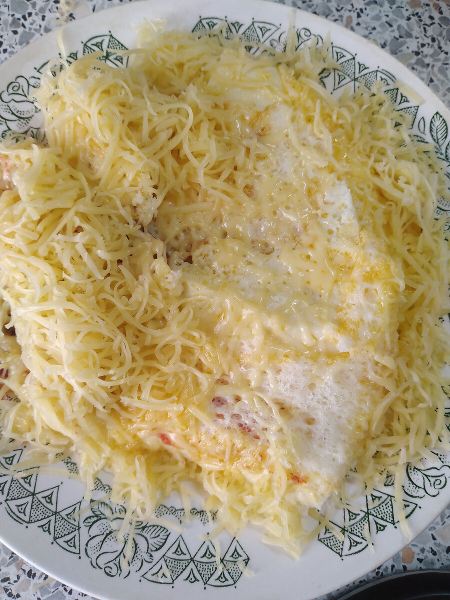 Омлет в сырной шубе