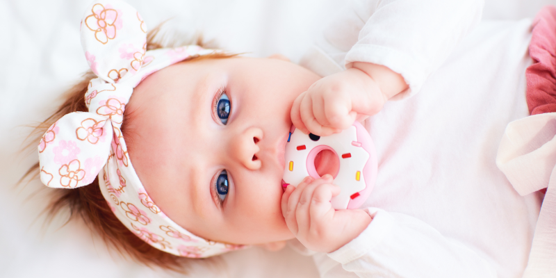 Длительность и болезненность этапа прорезывания зубов зависит от физиологических особенностей ребёнка