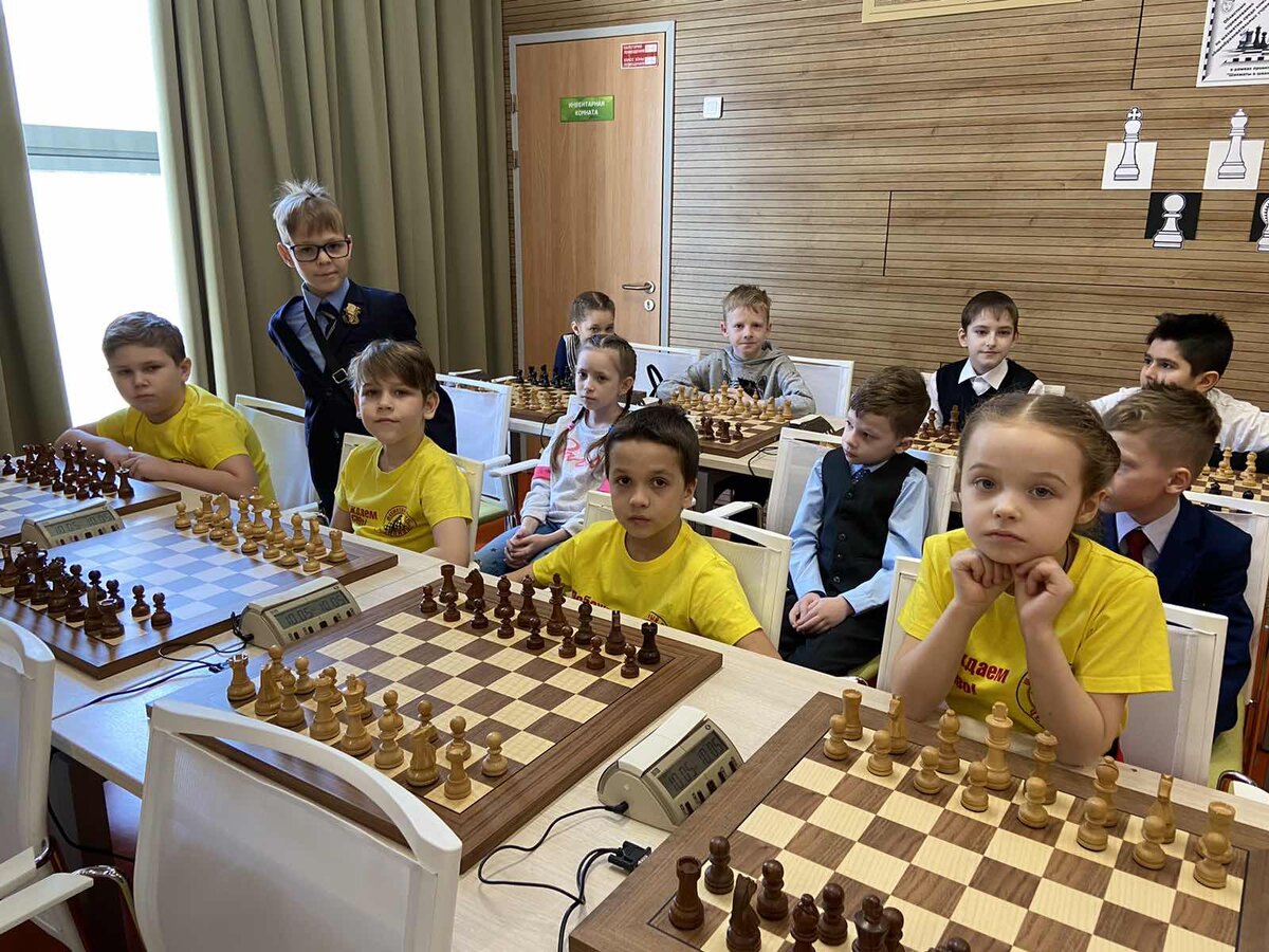 Будущие шахматные профессионалы!