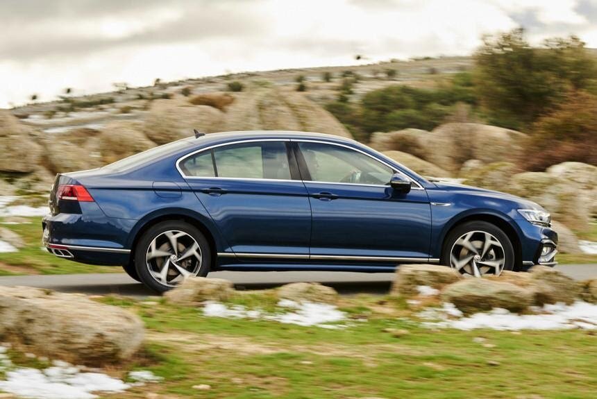 VW Passat убрали из программы продаж на европейском рынке 
