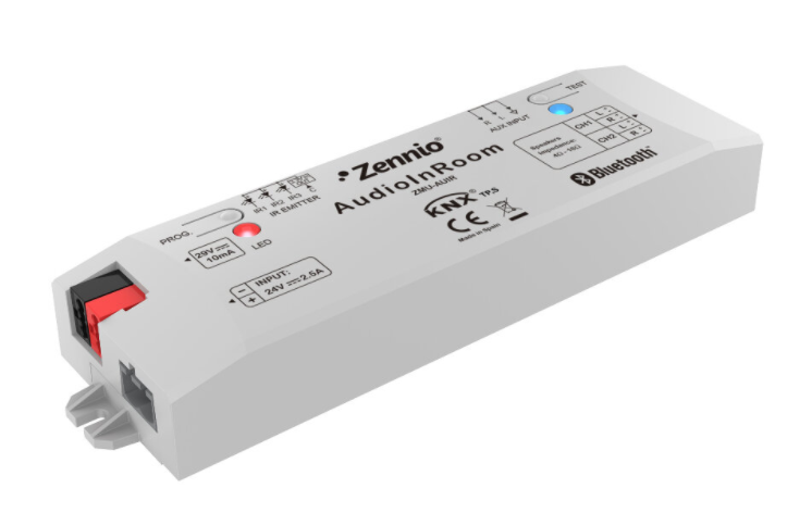 Удобный центр управления - прямо в изголовье кровати