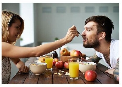 "Путь к сердцу мужчины лежит через желудок". Фото из общедоступной сети интернет