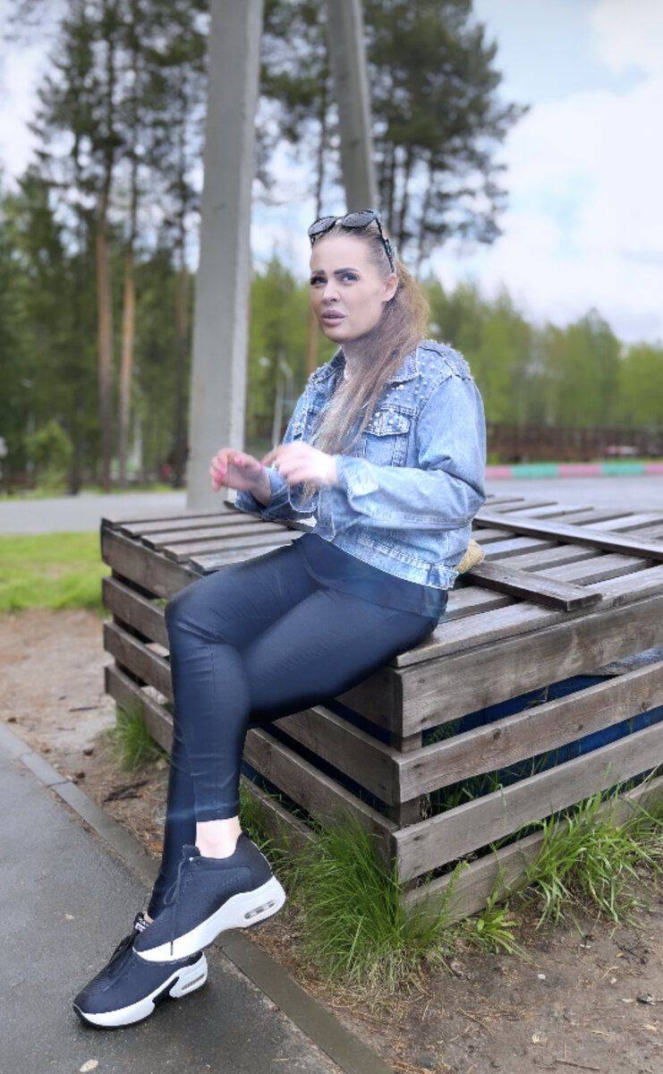 Увидела молнию😀