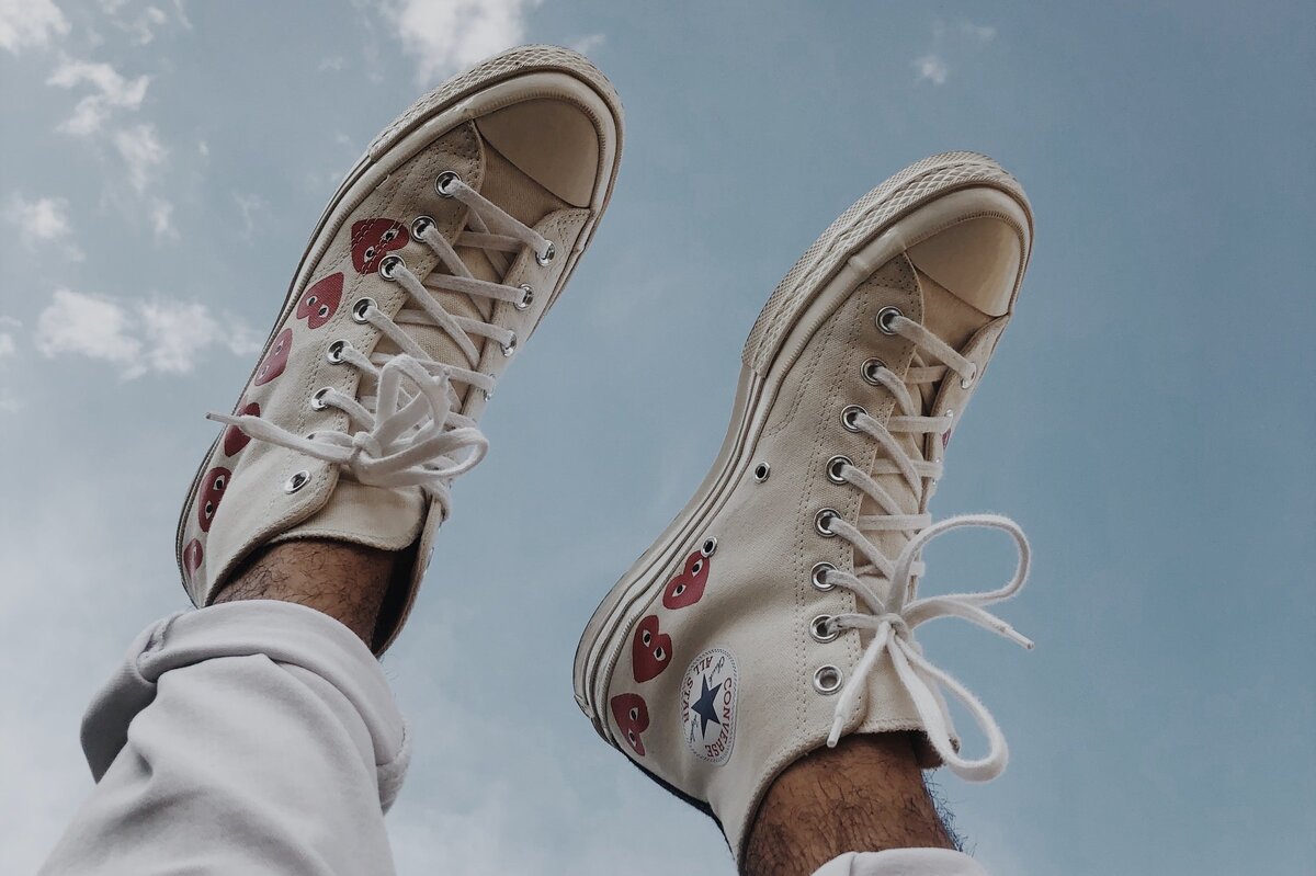     Как отбелить подошвы у кроссовок?