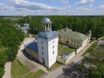 Город 