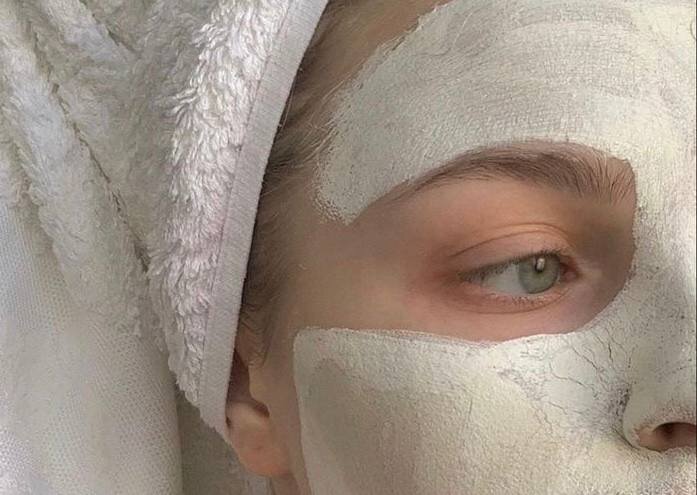 Чёрные точки и сальные нити: в чём разница | Гельтек | Дзен