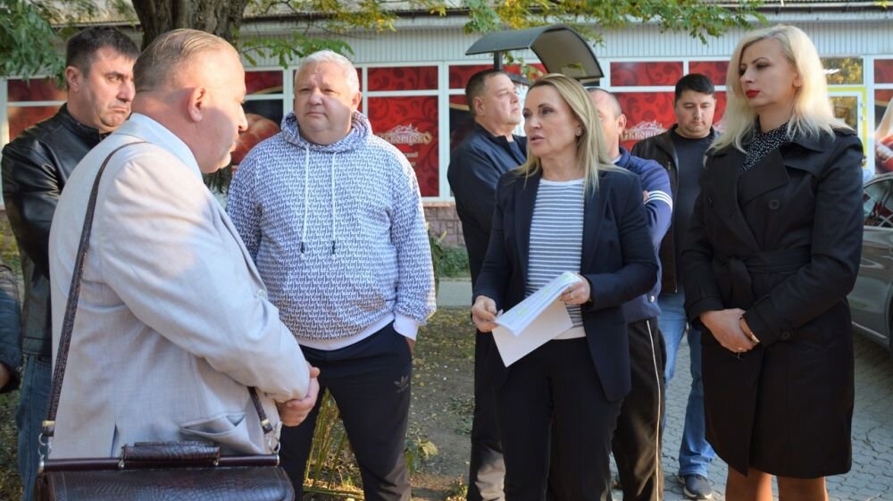 Линия аксенова в крыму. Заместитель главы Бабяковского сельского поселения. Врио главы сельского поселения. Глава сельского поселения Жиндойское. Усадское сельское поселение глава.