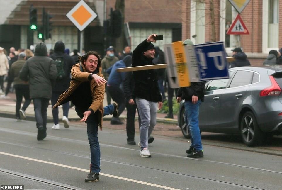 Голландцы творят многое вопреки всему.  фото: картинки  яндекса.