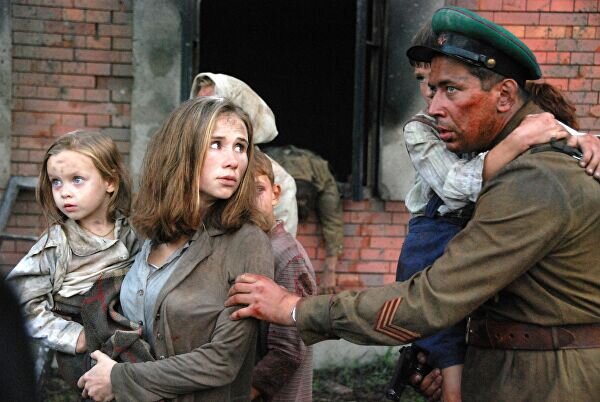  Кадр из фильма "Брестская крепость"