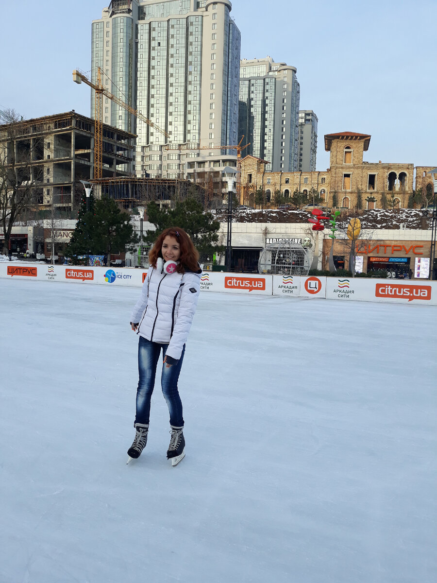Дорвалась до зимних развлечений после Бали. Сначала были коньки в Одессе, а потом лыжи в Карпатах