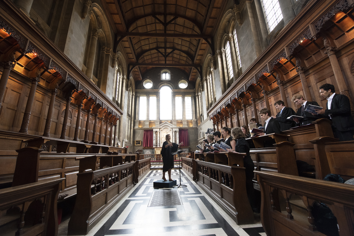 Сорбонна университет внутри. Оксфордский университет внутри. Оксфордский университет коридоры. Периоды обновления клеток человека. Школы и университеты в средние века.