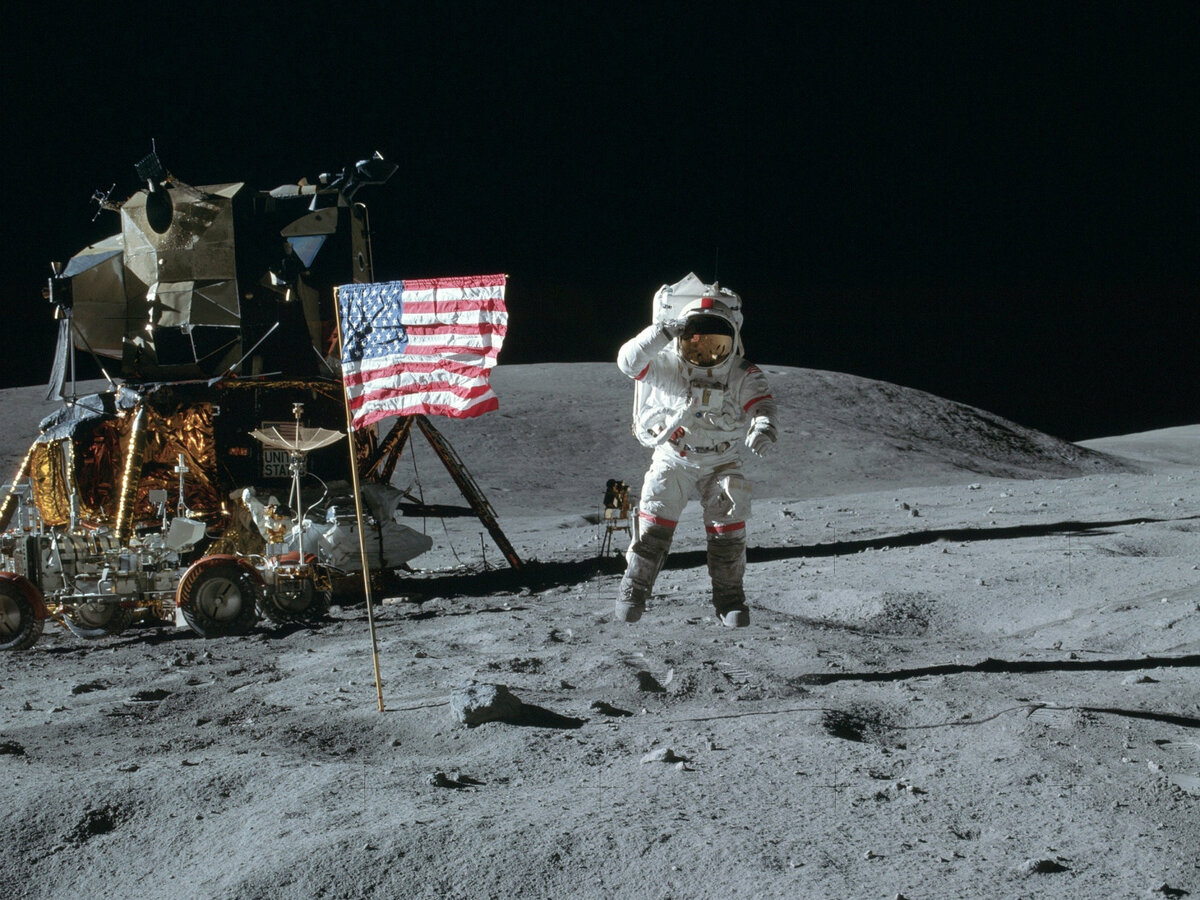 Фотография из альбома "Аполлон-16"
