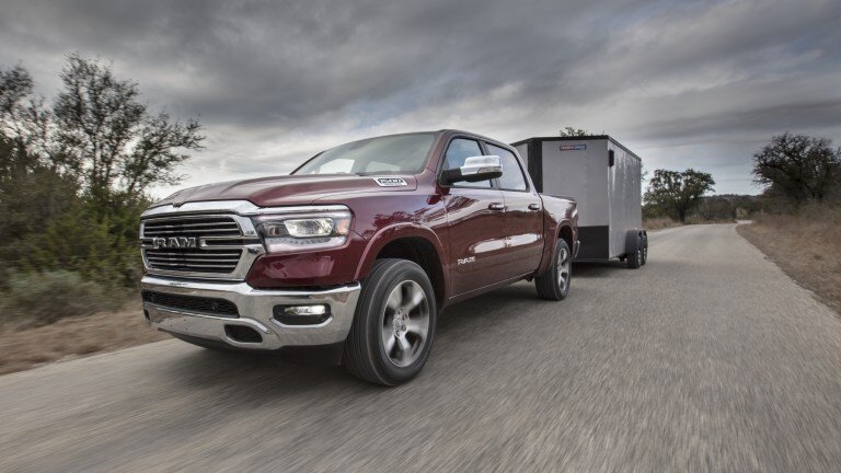 2021 Ram 1500 Laramie Crew Cab 4×4. (Ram).