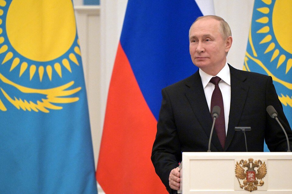     Владимир Путин  REUTERS