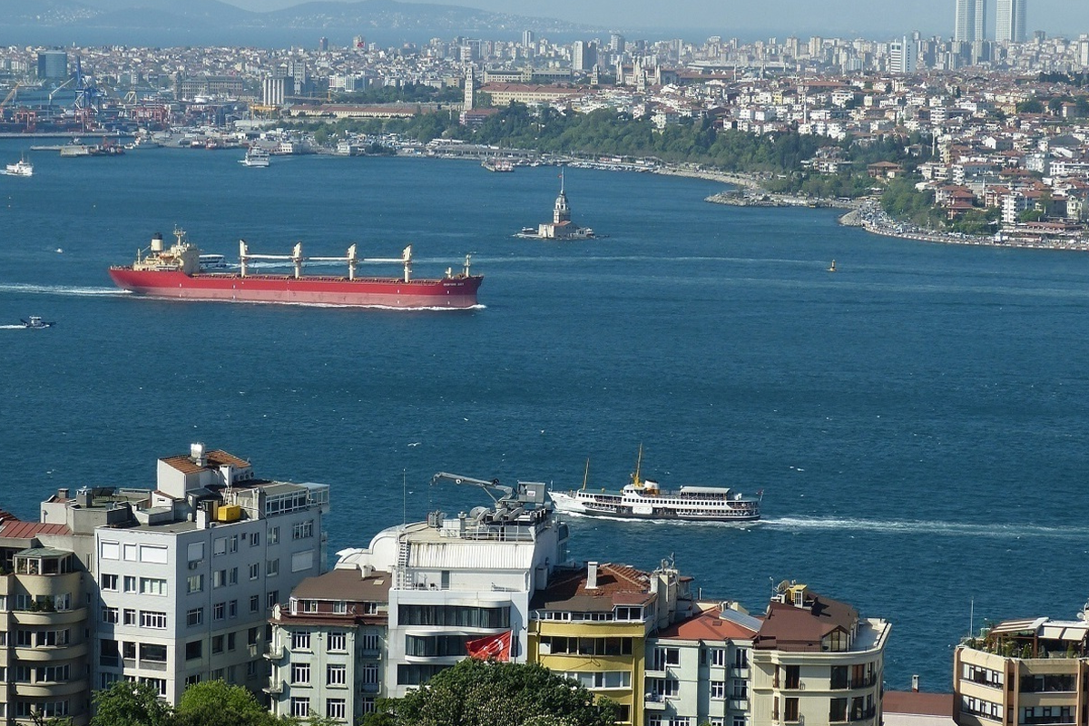 Корабли в Босфоре