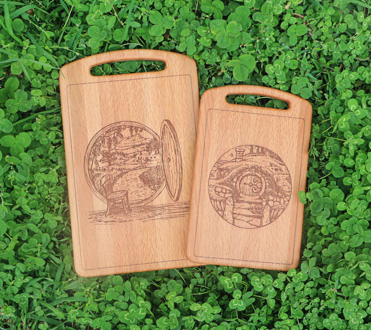 Комплект досок "Шир", бук, доска слева - высота 32 см, ширина 20 см, толщина 1,5 см, доска справа - высота 26 см, ширина 16 см, толщина 1,5 см