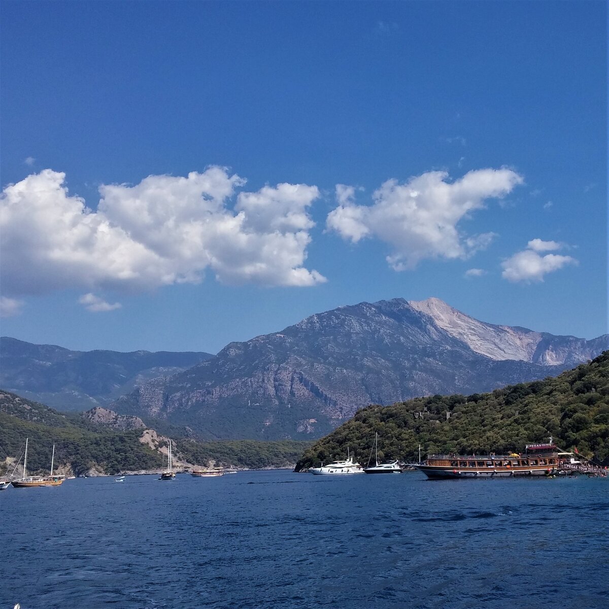 Море - одна из причин любить лето