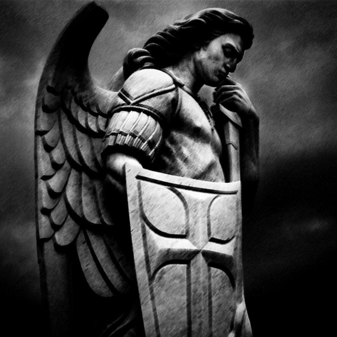Как выглядят архангелы на самом деле Bible accurate angels in 2020 Biblical art, Angel, Lovecraftian