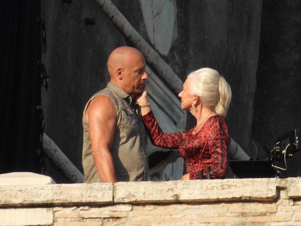 юбиляр и актриса на съемках в Риме