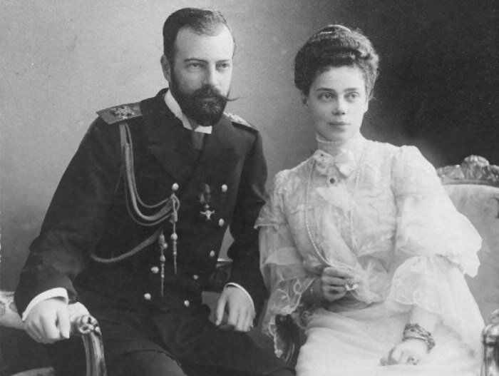 Великий князь Александр Михайлович с супругой, великой княгиней Ксенией Александровной
