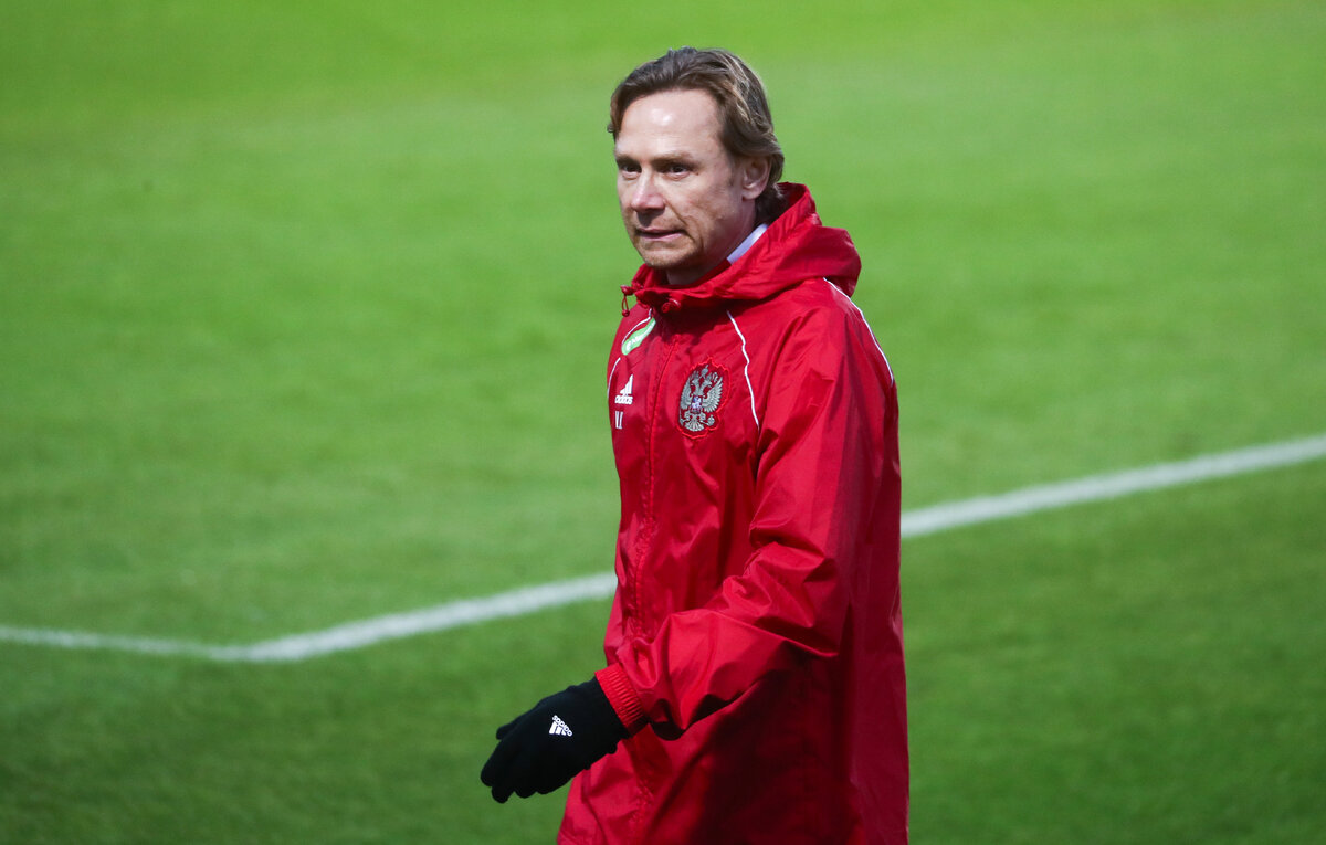    Главный тренер сборной России по футболу Валерий Карпин  Станислав Красильников/ТАСС