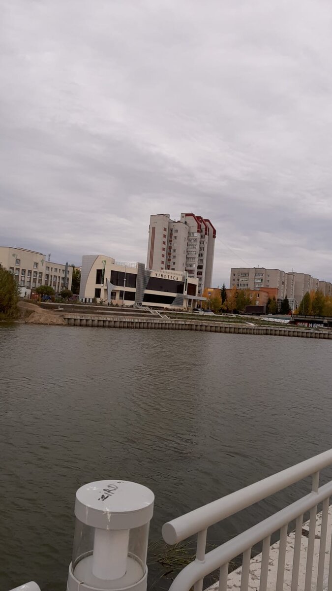 Набережная реки Саймы