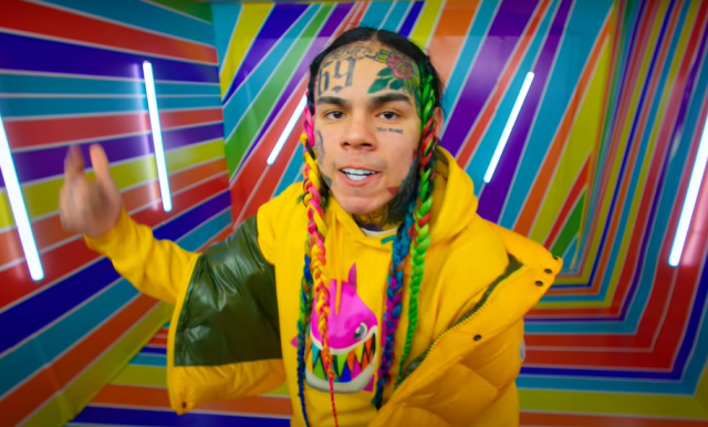    Рэпер 6ix9ine Цитата из видеоклипа 6ix9ine