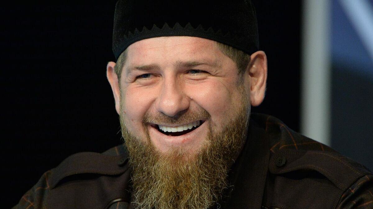    Глава Чеченской Республики Рамзан Кадыров на пресс-конференции в студии телеканала "Грозный"© РИА Новости / Саид Царнаев