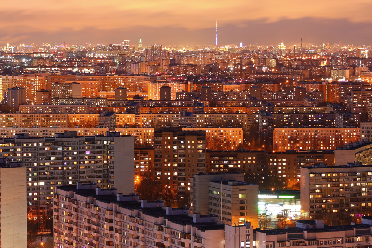 Восточный г москва. Бирюлево Западное ночью. Москва район Бирюлево Западное. Район Бирюлево Москва. Достопримечательности Бирюлево Восточное.