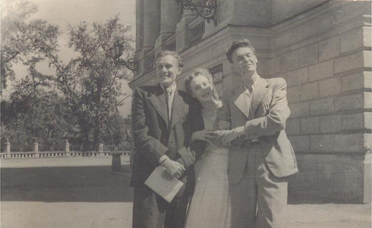 Г.Гренков, Н.Вялых и Л.Гайдай - сокурсники по театральной студии