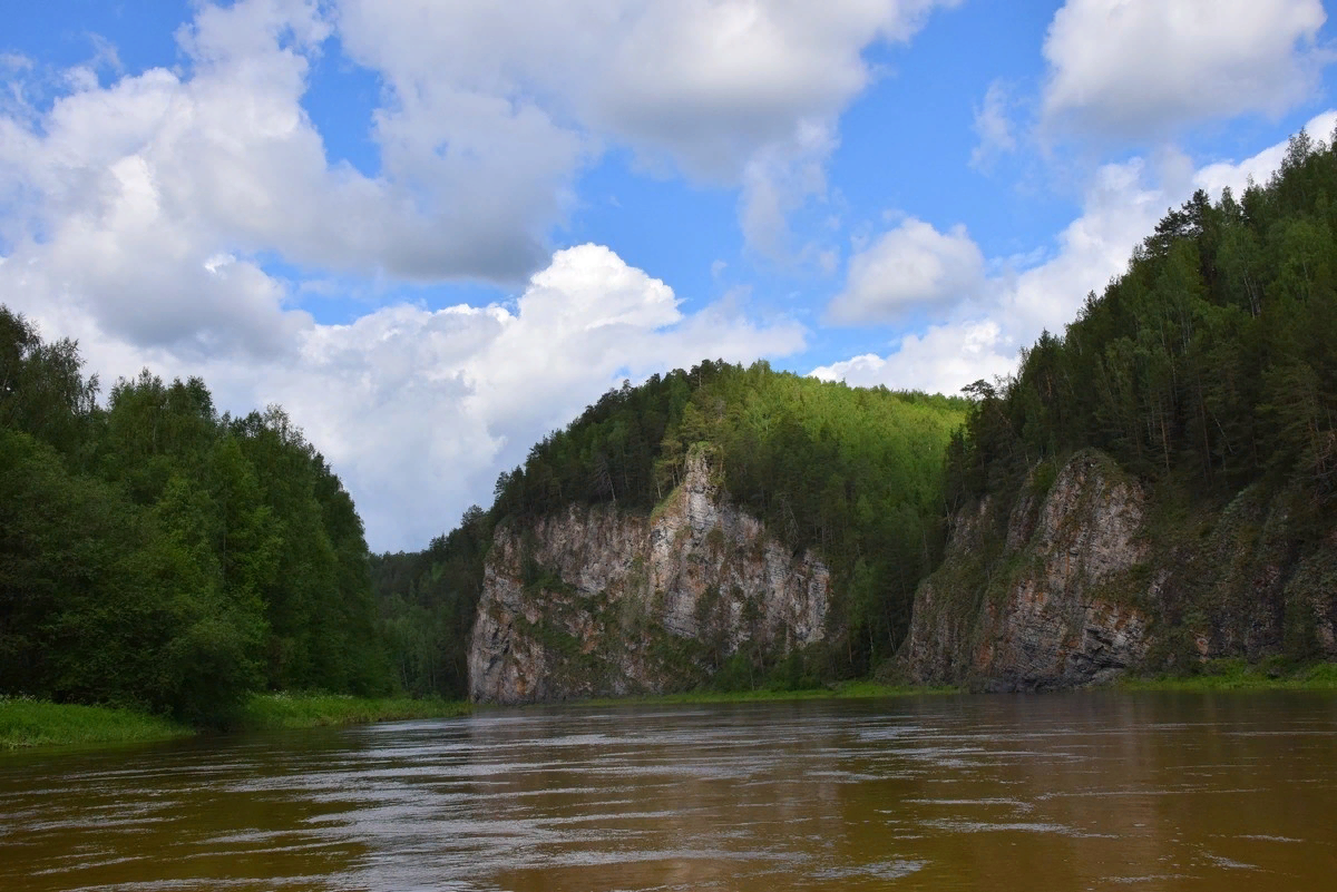 Церковь на реке Чусовая