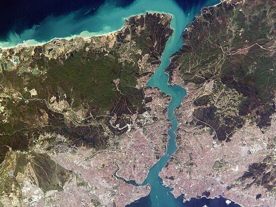     фото NASA Earth Observatory commons.wikimedia.org