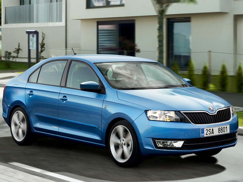 Традиционно все обзорщики сначала рассказывают про машину, а потом уже скромно про цену, но мы не все и потому пойдем “против шерсти”.