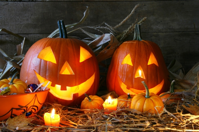 Интересные факты про Хэллоуин. Обычаи, приметы и символы.