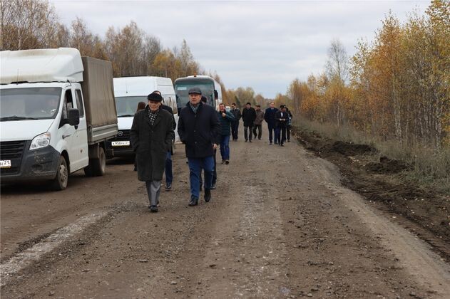    Выездное заседание комитета Госсовета по вопросам строительства трассы М-12 https://mintrans.cap.ru/