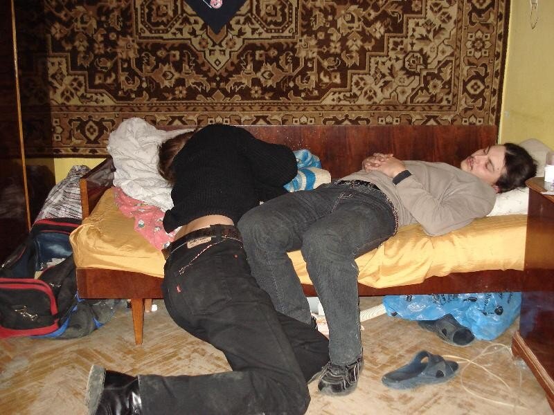 Спящие пьяные зрелые женщины