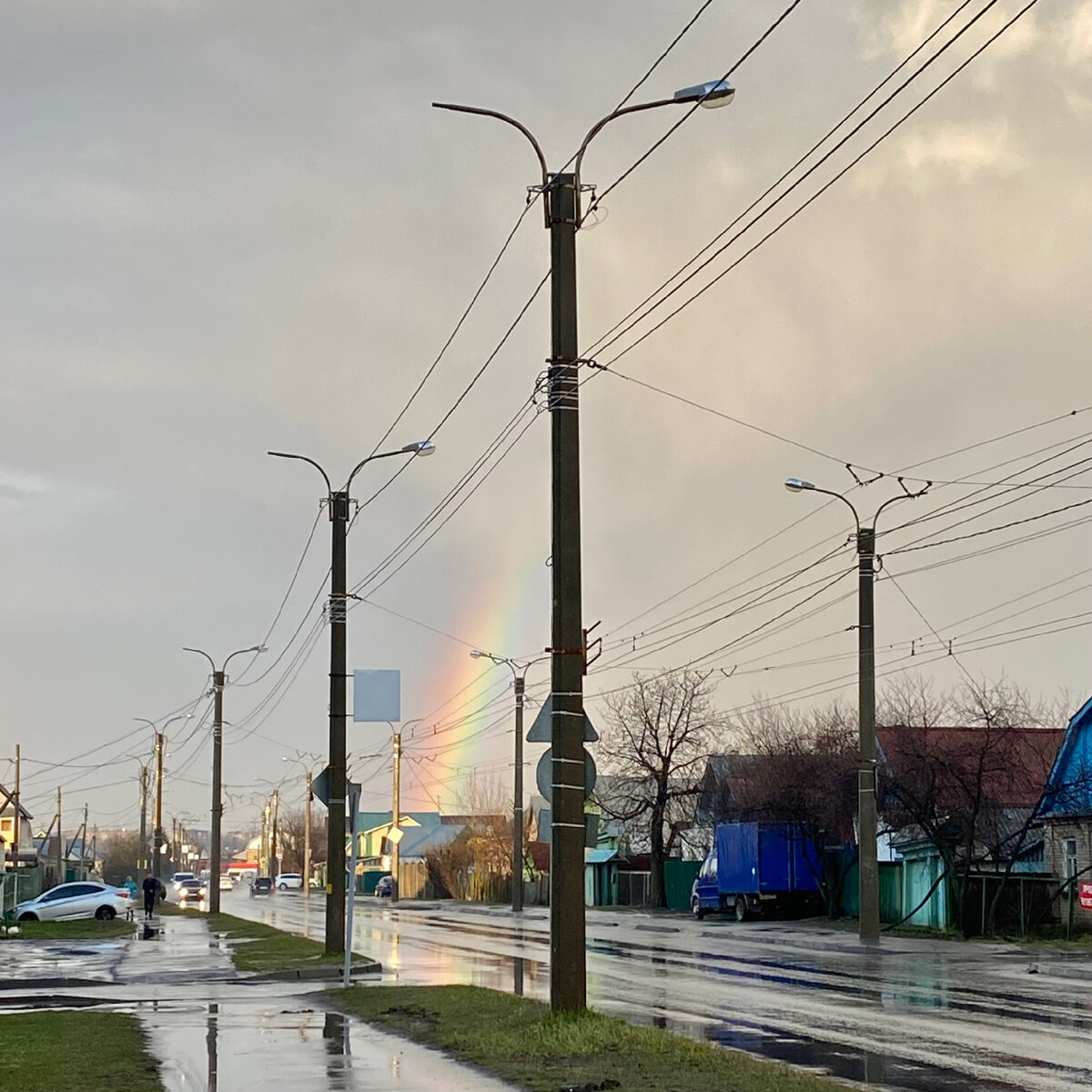 Ток должен куда-то направляться