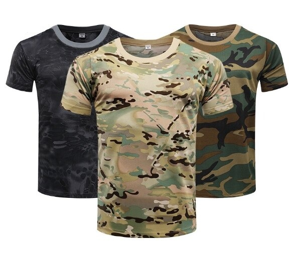 Камуфляжная футболка