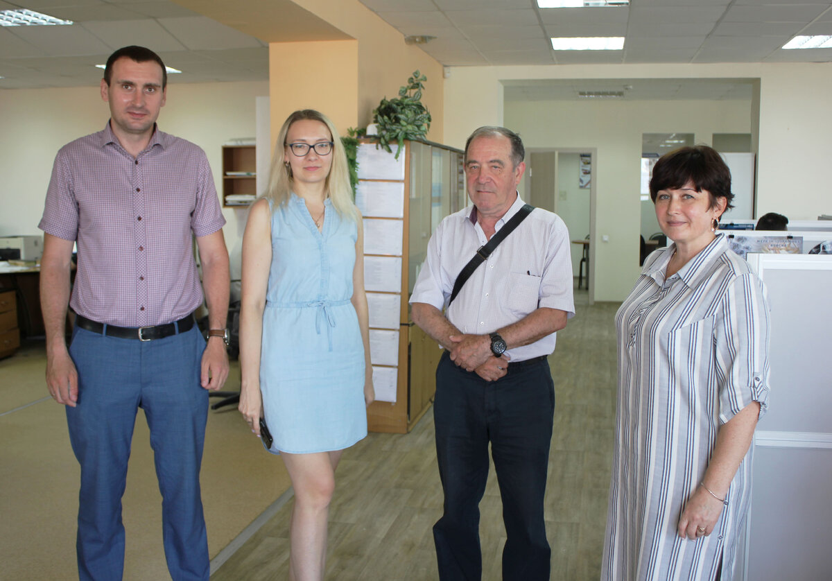 Руководители конструкторского бюро и представители Ивановского политехнического университета